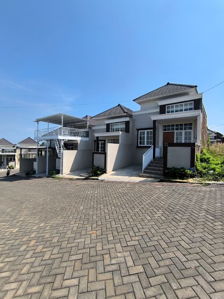 Wujudkan Impian: Rumah Konsep Villa Premium di Wonokoyo Malang dengan DP 0%